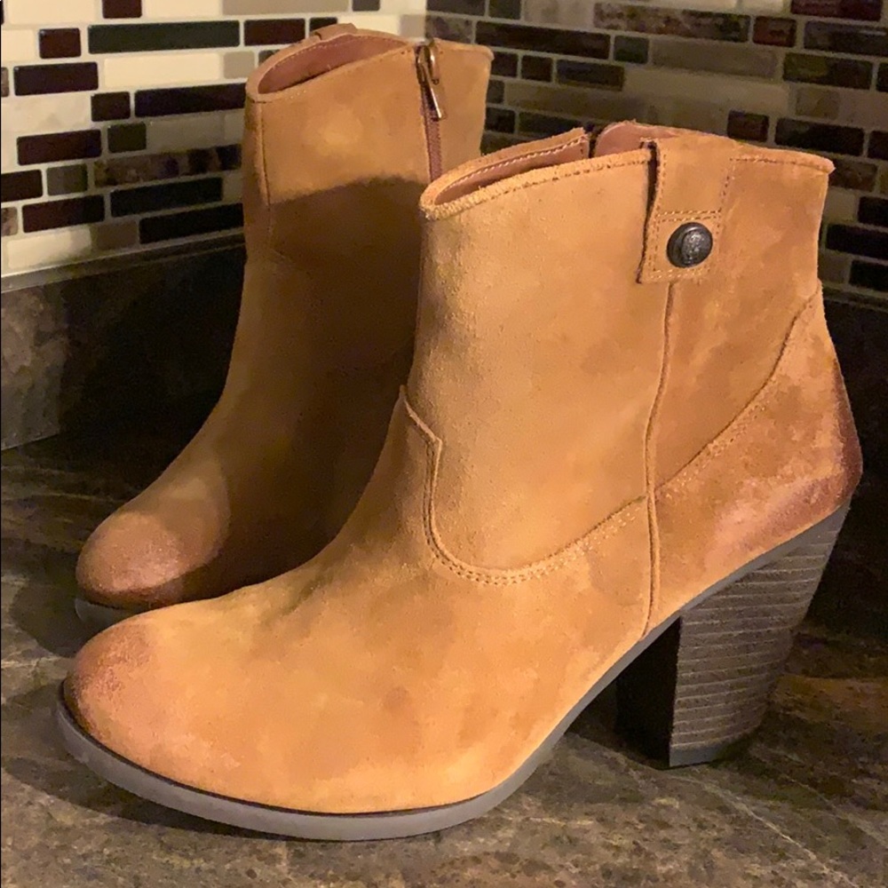 Vince Camuto Hammerton ankle boots